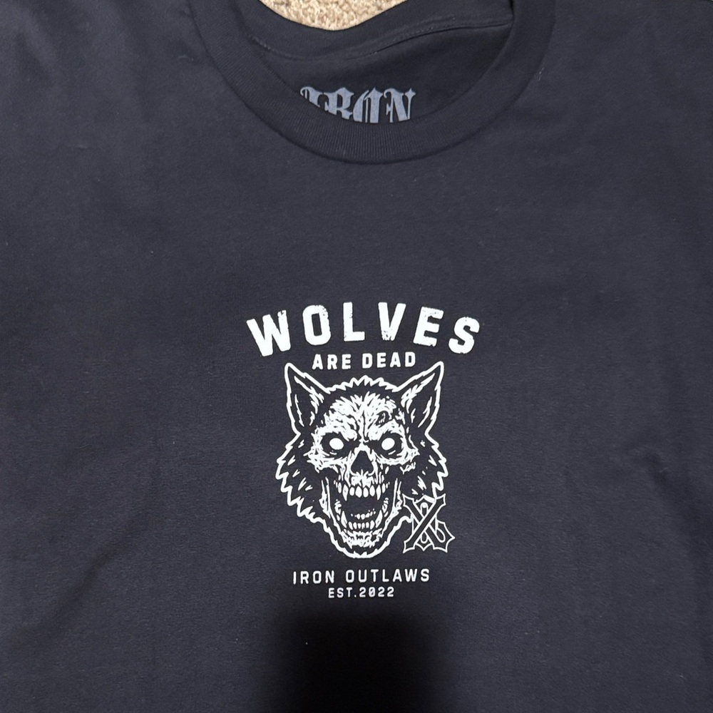 IRON OUTLAWS Black Graphic T-Shirt